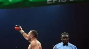 {{ otherArticle[0].article.title }}