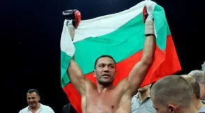 Пулев изненада: Релаксира в столично заведение след боя над Фюри