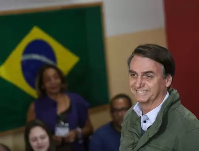 Бразилският президент е със симптоми за коронавирус