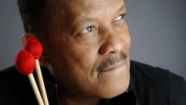 Знаменитият Рой Айерс идва у нас в компанията на трима виртуозни музиканти