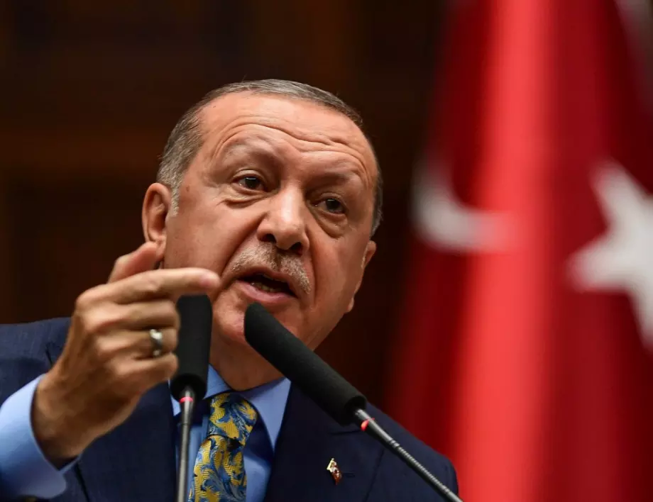 Ердоган обеща още мигранти през границите за Европа 