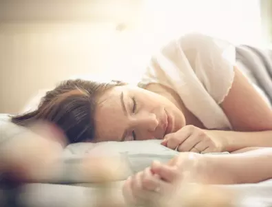 Как да заспим бързо: разтриване зад ухото и още няколко прости начина