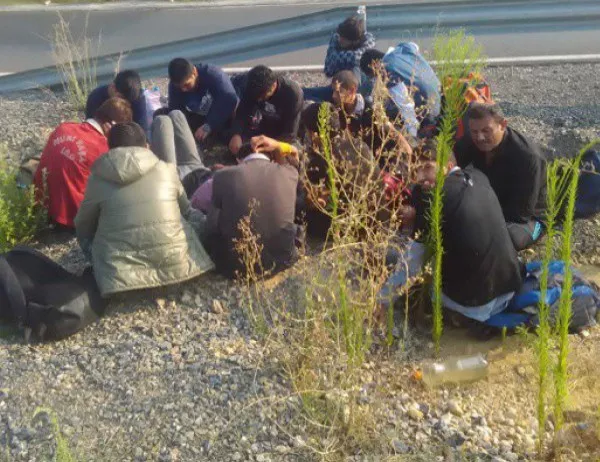 Армията ни е в готовност да помага в мигрантската криза по границата с Гърция