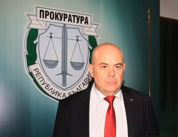 Иван Гешев няма да участва в "калната надпревара" за главен прокурор