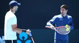 {{ otherArticle[0].article.title }}