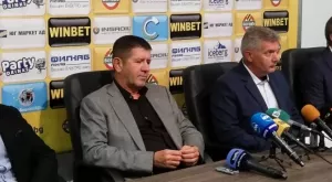 Самуилов се срещна с отбора, без присъствието на треньора и Зафиров