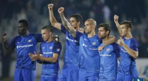 {{ otherArticle[0].article.title }}