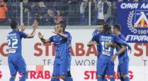 Левски е далеч от споразумение с трима титуляри