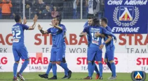 {{ otherArticle[0].article.title }}