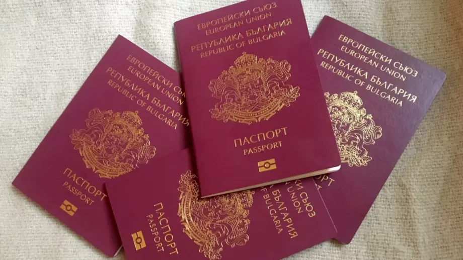 Правителството с конкретни стъпки към премахването на "златните паспорти"