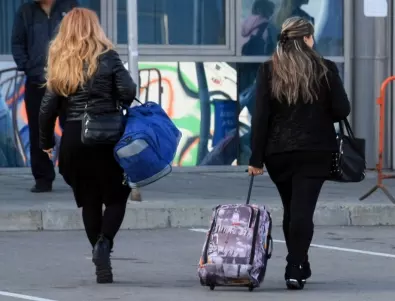 Половин милион българи ще пътуват у нас и в чужбина за празниците
