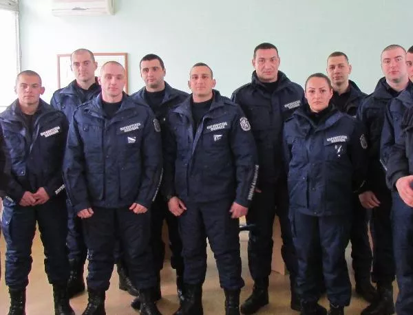 Общо 13 нови полицаи са назначени в РУ-Асеновград