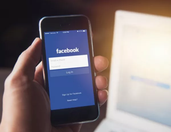 Хиляди фалшиви профили са изтрити от Facebook