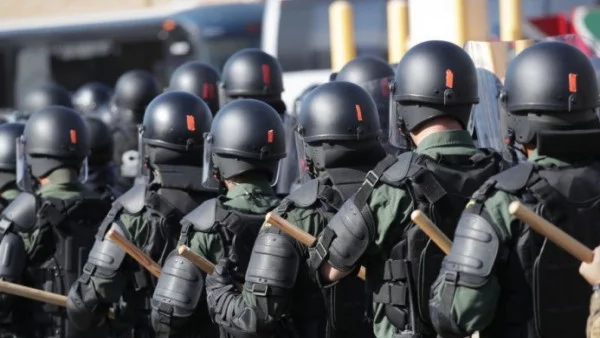 Напрежението на американската граница е овладяно