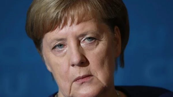 Почина майката на германския канцлер Ангела Меркел 