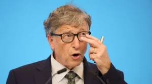 Бил Гейтс обедня - но спрямо само двама души