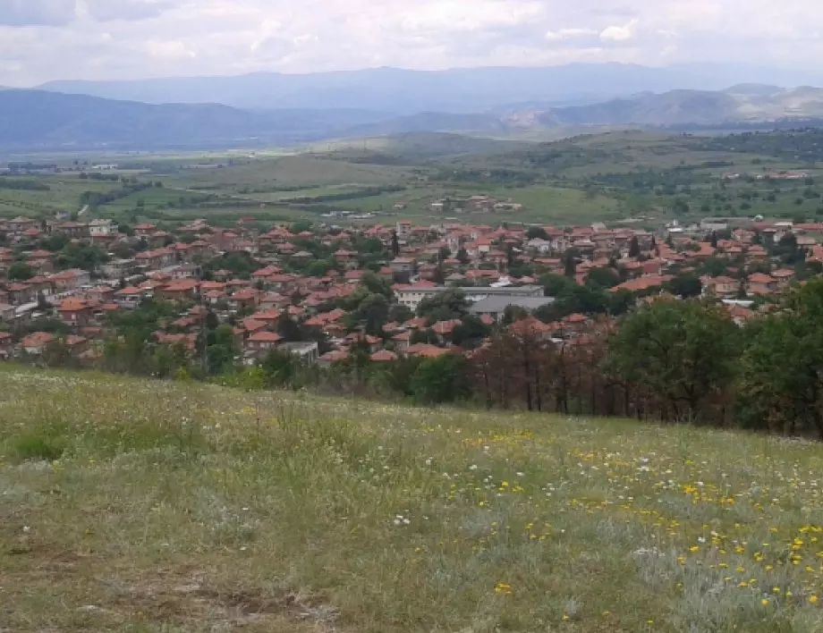 Гръмнал бойлер разруши къща в село Брестовица