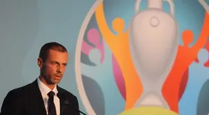 {{ otherArticle[0].article.title }}