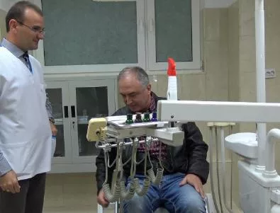 Първият в страната стоматологичен кабинет за хора в инвалидни колички заработи в Пловдив