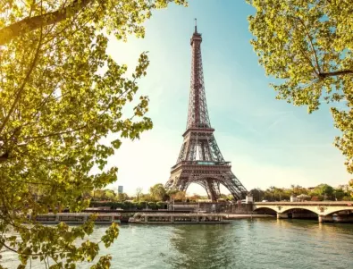 Летящи таксита в Париж - от догодина