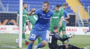 {{ otherArticle[0].article.title }}