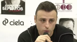 {{ otherArticle[0].article.title }}