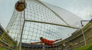 Посочиха фаворита за домакин на реванша между Ривър Плейт и Бока Хуниорс