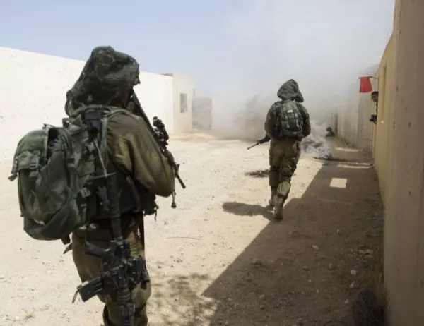42-ма ранени палестинци при сблъсъци с израелски войници