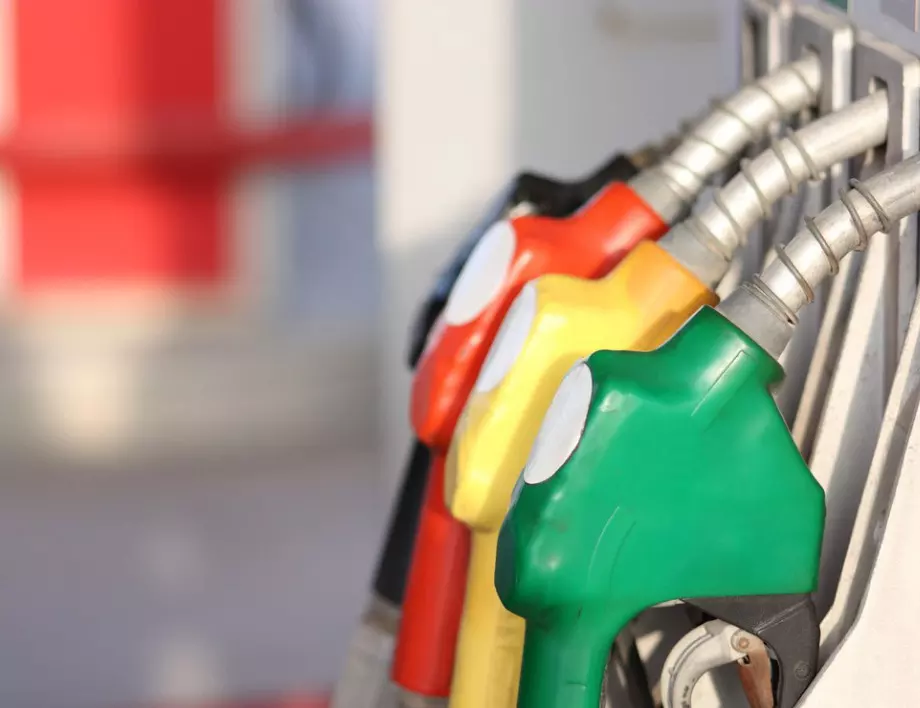 63% от европейците искат забрана на бензинови и дизелови автомобили 