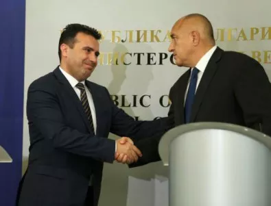 Заклати ли се управлението на Заев след скандал с българска връзка, подобен на неговите 