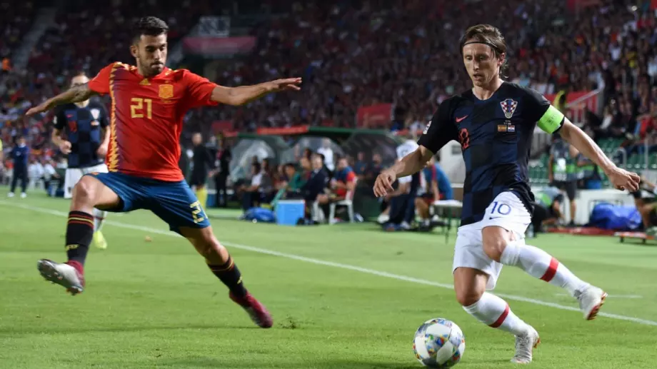 Хърватия и Испания излизат в осминафинален дуел на Евро 2020
