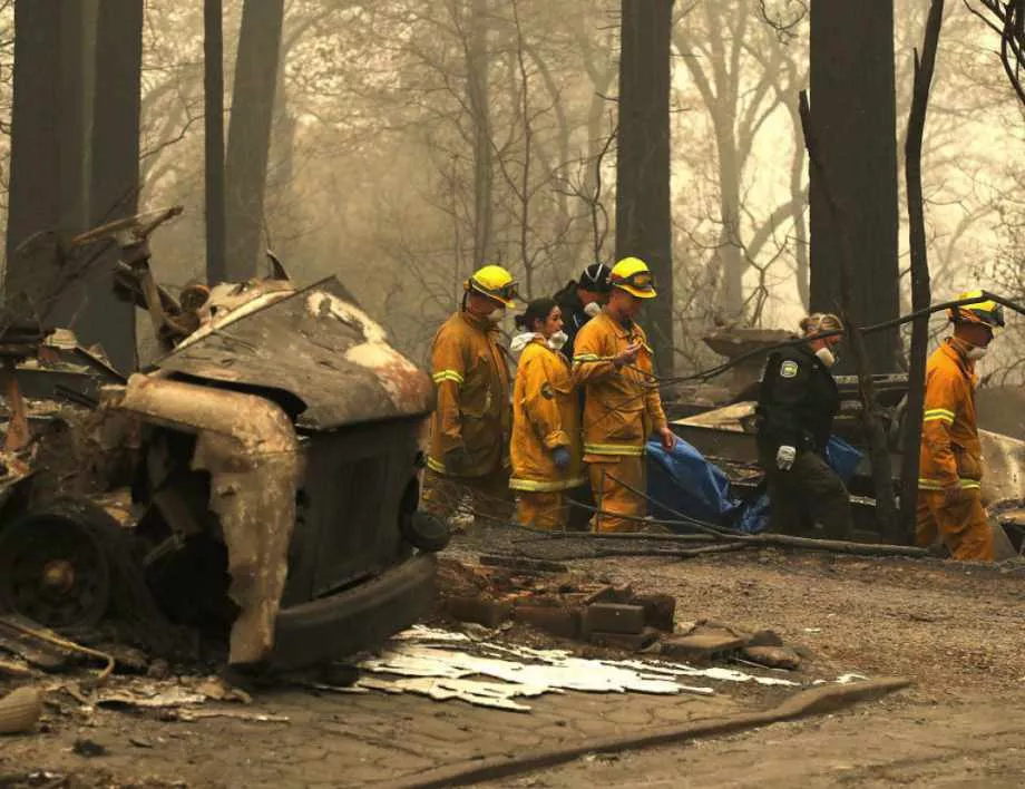 В Калифорния препоръчват евакуация на населението заради пожарите