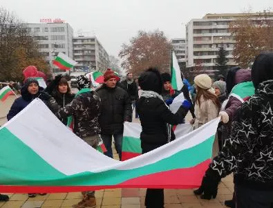 В Добрич отново на протест за цялостна смяна на системата