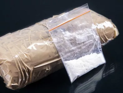 Близо 2 тона кокаин хванаха гърците (ВИДЕО)