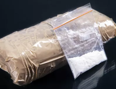 Откриха близо 700 кг кокаин в камион, шофиран от българин