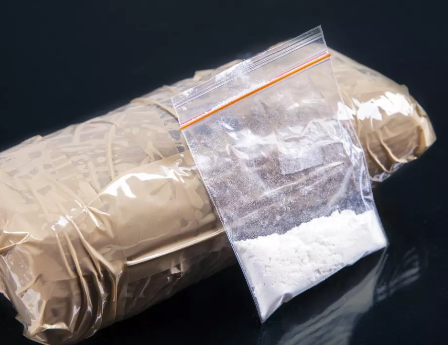 Втори случай за месец: Един тон кокаин задържаха на пристанището в Санкт Петербург (СНИМКИ)