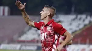 {{ otherArticle[0].article.title }}