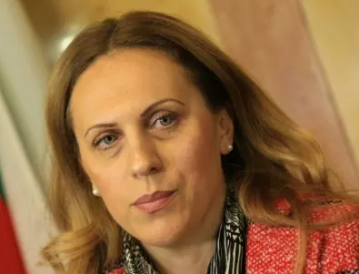 Марияна Николова призова българите: Изберете родното Черноморие 