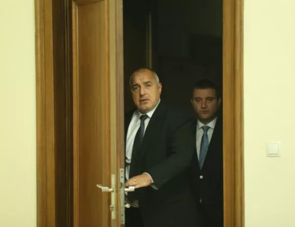 Борисов говорил с Таяни пакет "Мобилност" да не бъде гледан от сегашния ЕП
