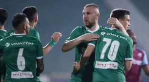 {{ otherArticle[0].article.title }}