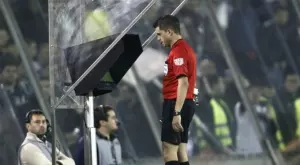 В Италия поискаха сериозна промяна в системата "Видео асистент рефер" (ВАР) 