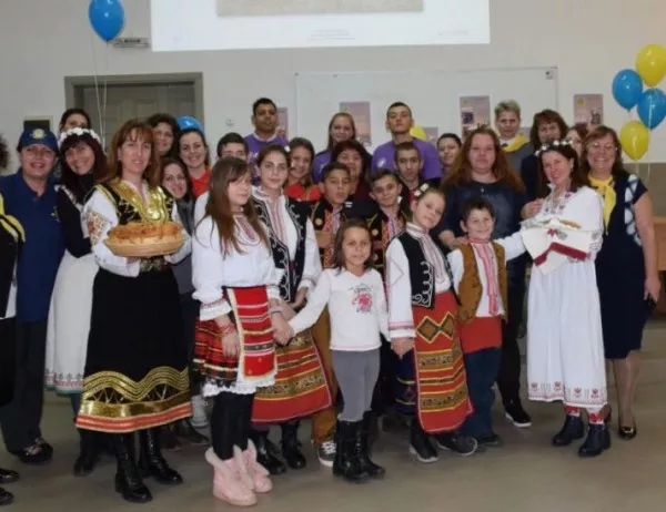 Дамски клуб подари празник за безпризорни деца в Русе