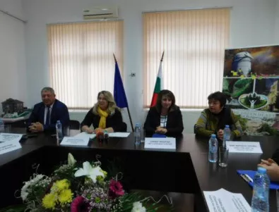 Зам.-министър Ирена Георгиева в Чепеларе: Отмина едно успешно лято, надяваме се и на добър зимен сезон