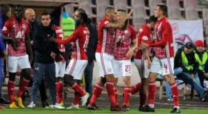 {{ otherArticle[0].article.title }}