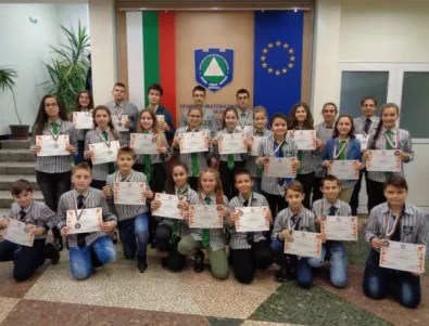 Математици от Враца спечелиха 31 медала от международен турнир