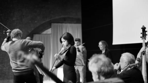Сливенска цигуларка издава албум във Венеция