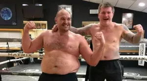 {{ otherArticle[0].article.title }}