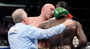 {{ otherArticle[0].article.title }}