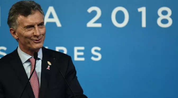 Президентът на Аржентина помоли Великобритания да продължи търсенето на Сала