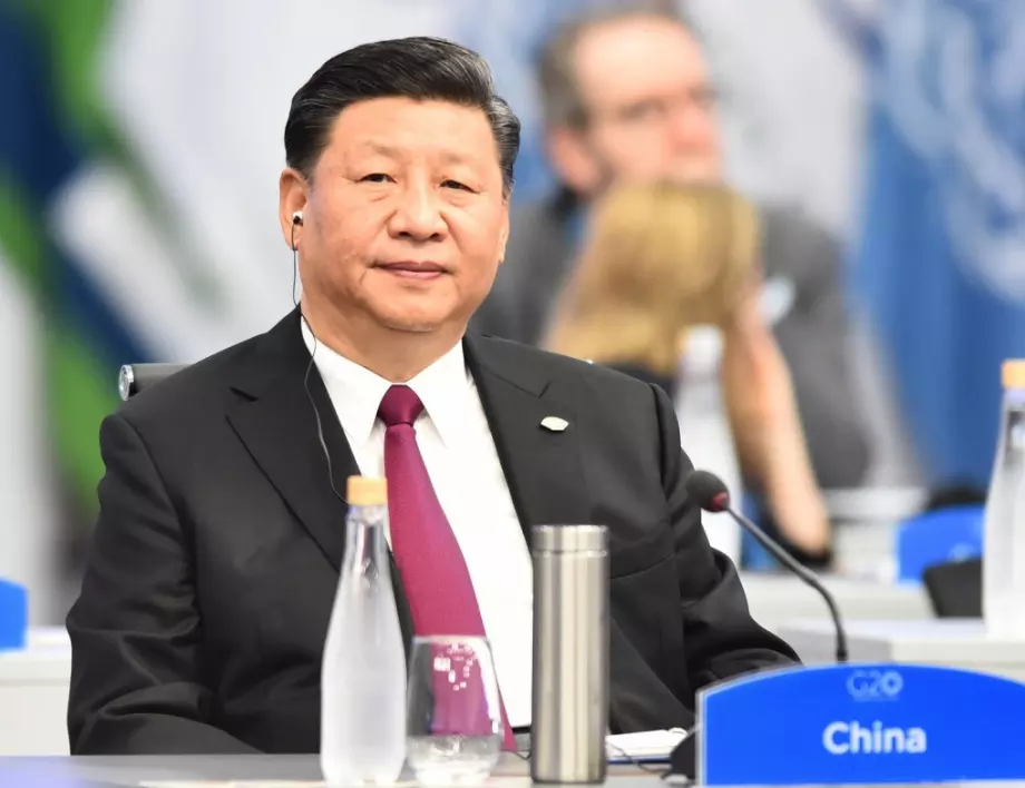 Си Дзинпин: Китай ще подкрепи разследване за пандемията след овладяването ѝ